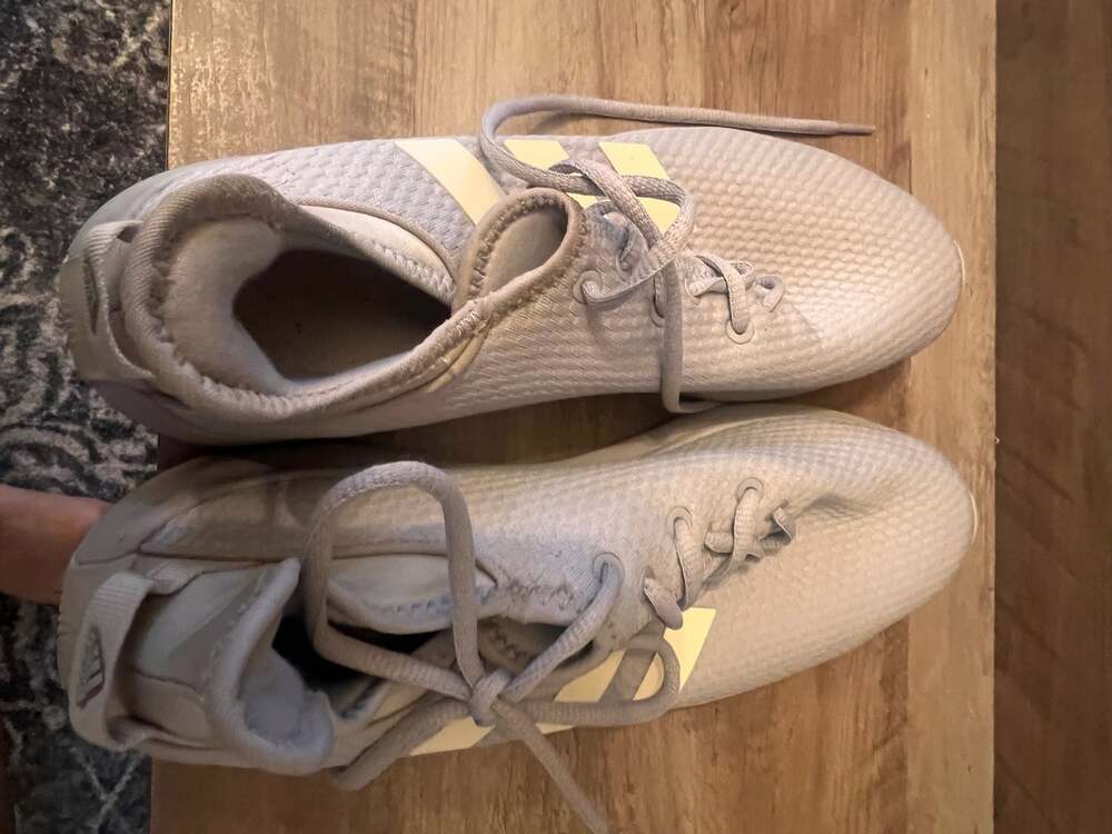 Adidas Light Gray Athletic Sneakers Shoes Size 10